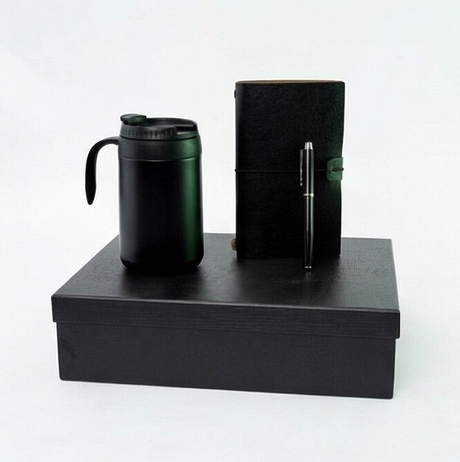 THE FOUNDERS SET — CORPORATE GIFTING COLLECTION