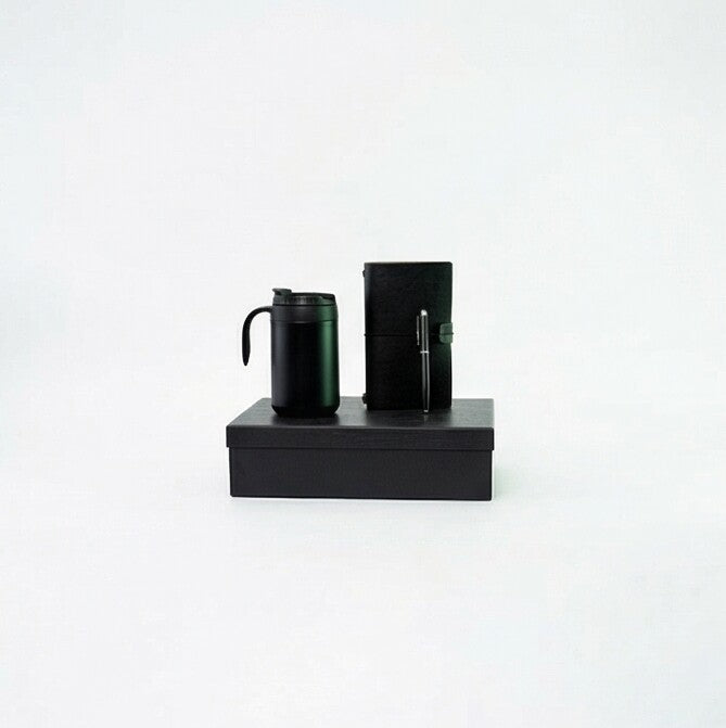 THE FOUNDERS SET — CORPORATE GIFTING COLLECTION